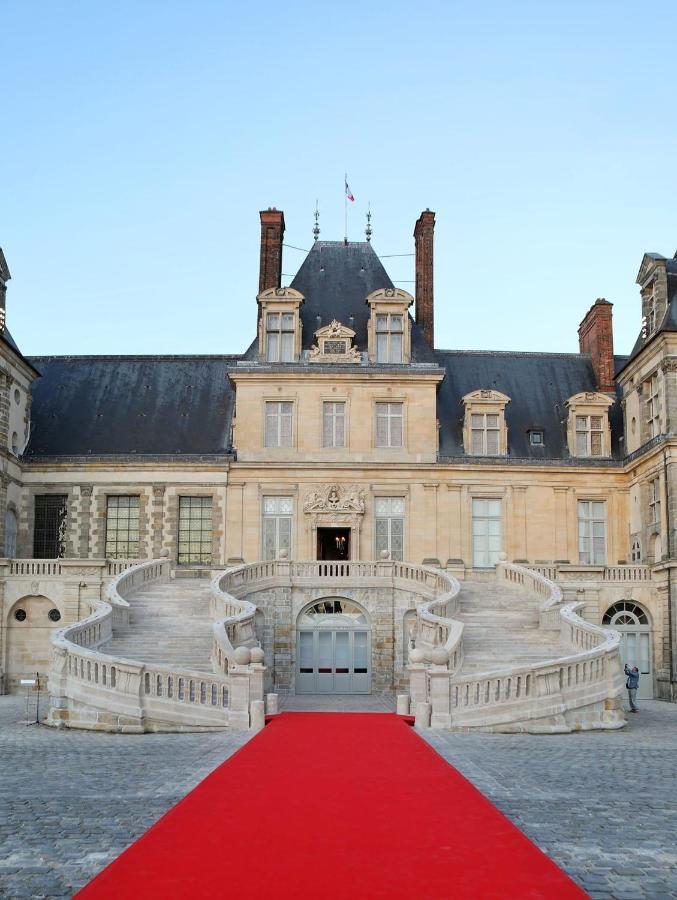 Le Denecourt - A Deux Pas De La Gare Et De La Foret De Fontainebleau アヴォン エクステリア 写真