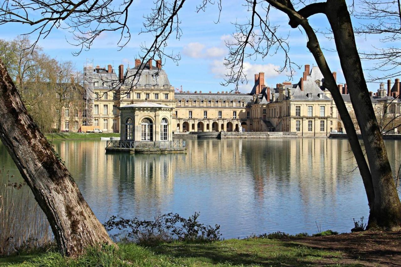 Le Denecourt - A Deux Pas De La Gare Et De La Foret De Fontainebleau アヴォン エクステリア 写真